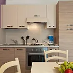 Aparthotel Helianthus 3*