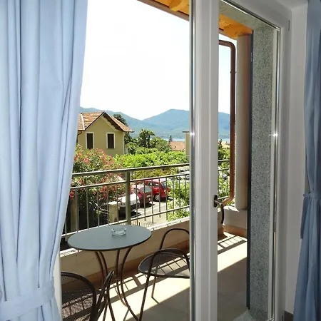 Helianthus Aparthotel Cannero Riviera