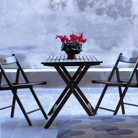 Helianthus 3* Cannero Riviera