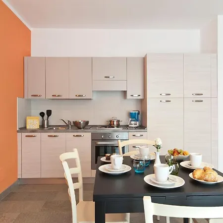 Hotel apartamentowy Helianthus 3*