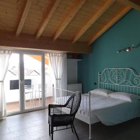 Helianthus Apart-hotel 3*