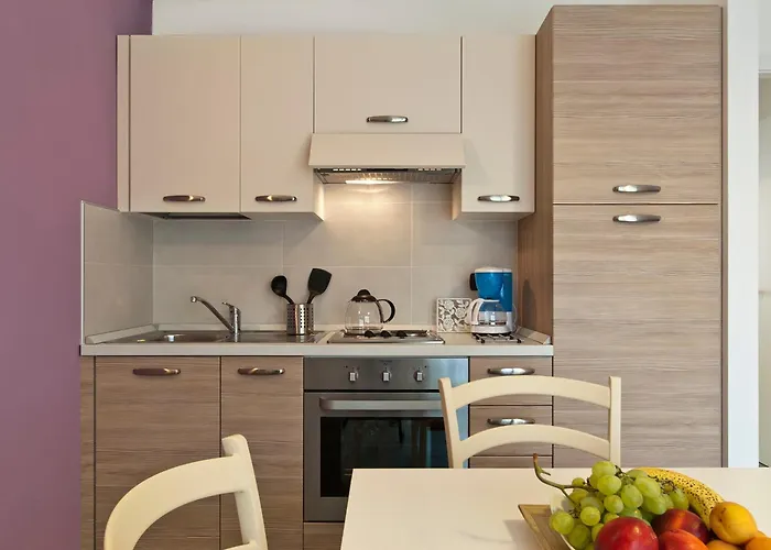 Apart-hotel Helianthus 3*